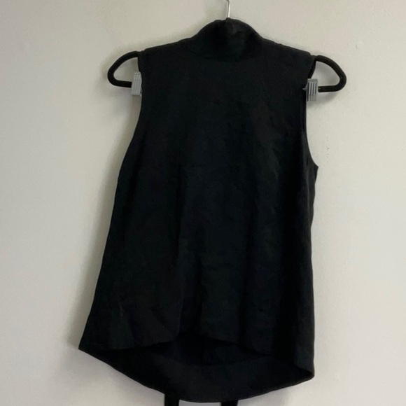 Jason Wu
Black Satin Top - Picture 3 of 6